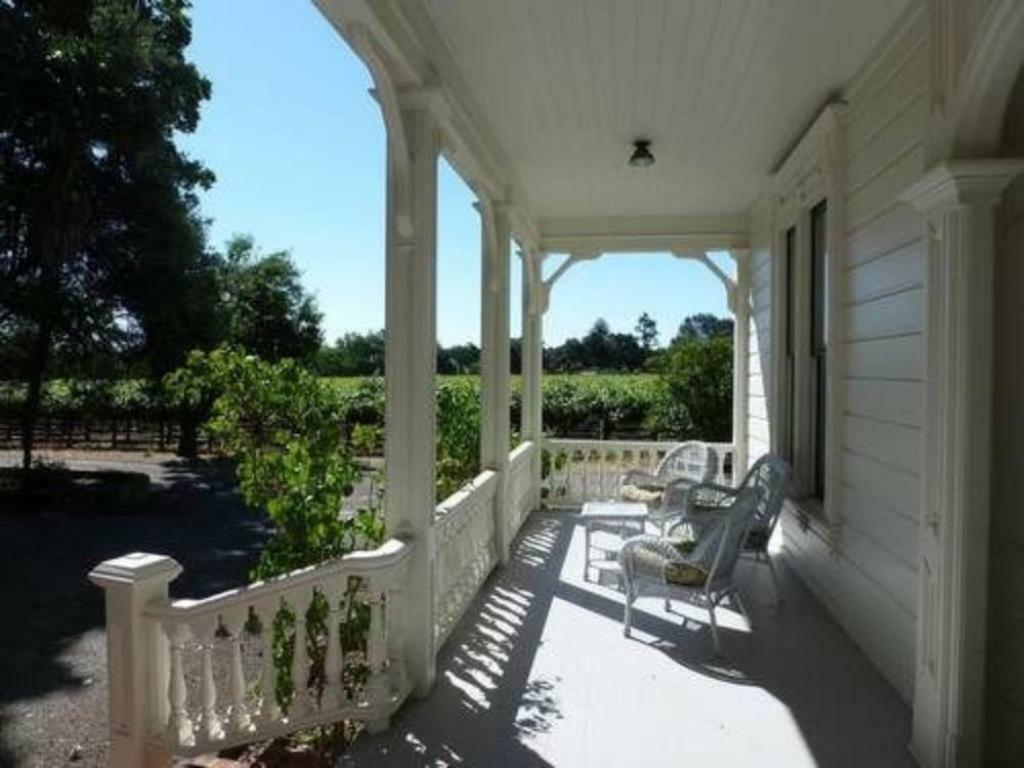 Inn At Salvestrin St. Helena Exterior photo